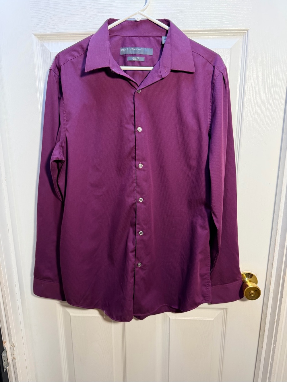 Perry Ellis Men's Purple Button-Down Dress Shirt